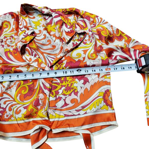 Zara Printed Abstract Colorful Cropped Button-Up Blouse - Size XS - Picture 5 of 6